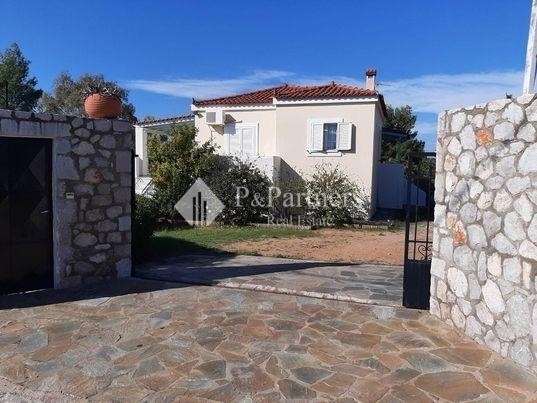 (For Sale) Residential Detached house || Argolida/Ermioni - 90 Sq.m, 2 Bedrooms, 300.000€ 