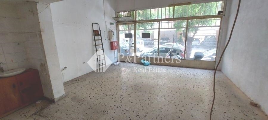 (For Sale) Commercial Retail Shop || Piraias/Piraeus - 96 Sq.m, 83.000€ 