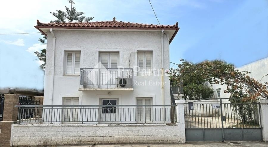 (For Sale) Residential Detached house || Achaia/Aigio - 200 Sq.m, 2 Bedrooms, 120.000€ 
