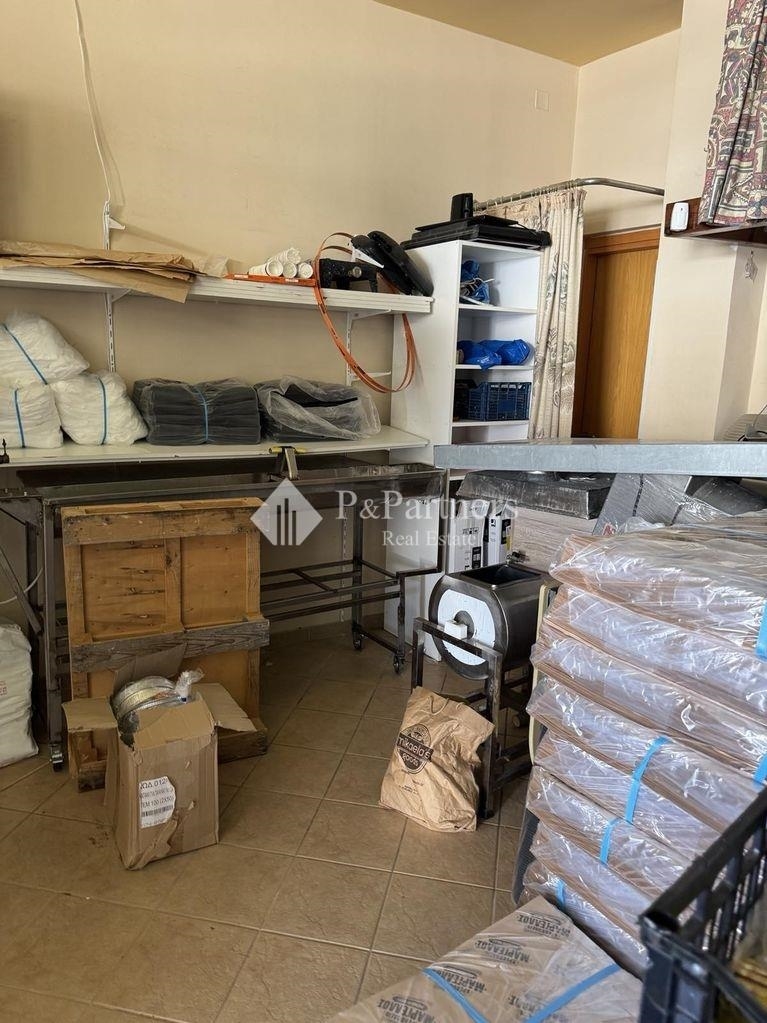 (For Sale) Commercial Retail Shop || Piraias/Aigina - 31 Sq.m, 68.000€ 