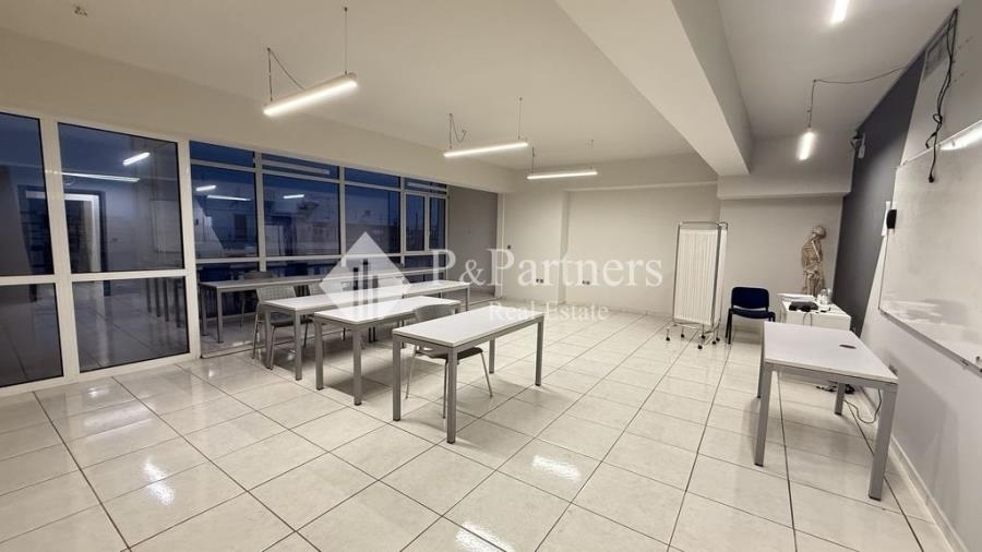 (Προς Πώληση) Επαγγελματικός Χώρος Κτίριο || Αθήνα Κέντρο/Αθήνα - 1.520 τ.μ, 2.400.000€ 