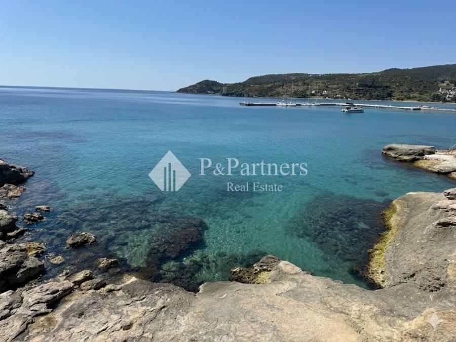 (For Sale) Commercial Building || Piraias/Aigina - 246 Sq.m, 300.000€ 