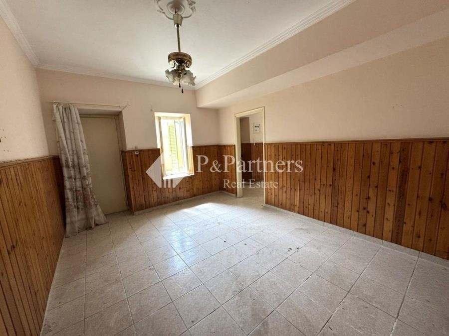 (Προς Πώληση) Κατοικία Μονοκατοικία || Πειραιάς/Αίγινα - 100 τ.μ, 3 Υ/Δ, 170.000€ 