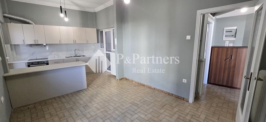 (For Rent) Residential Apartment || Piraias/Piraeus - 86 Sq.m, 3 Bedrooms, 650€ 