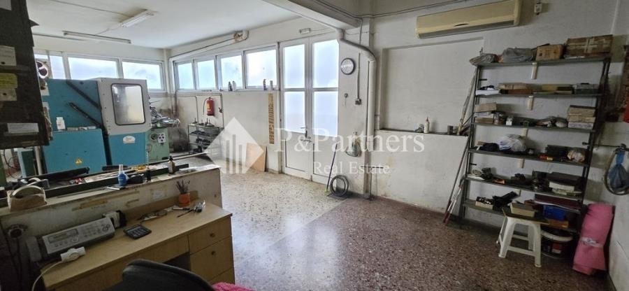(For Sale) Commercial Retail Shop || Athens South/Argyroupoli - 120 Sq.m, 240.000€ 