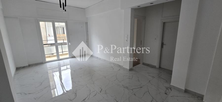 (For Rent) Residential Floor Apartment || Piraias/Piraeus - 81 Sq.m, 2 Bedrooms, 600€ 