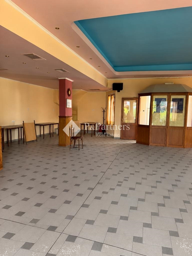 (For Sale) Commercial Commercial Property || Piraias/Aigina - 440 Sq.m, 500.000€ 